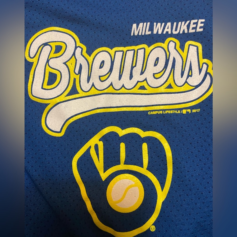 Milwaukee Brewers Button Up Jersey Women’s Size L
